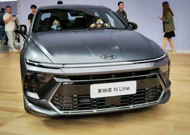 索纳塔2023最新款,2020款索纳塔怎么样?